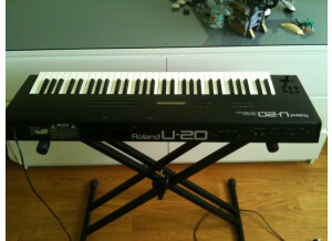 Roland U-20 (4055)