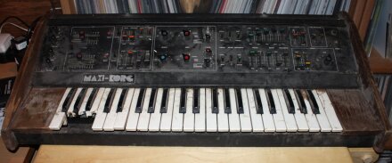 OLDSYNTH OLDSYNTH