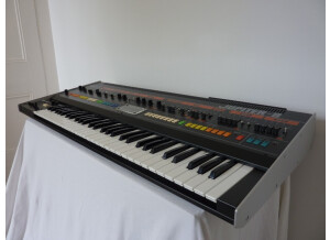 Roland Jupiter-8 (89760)