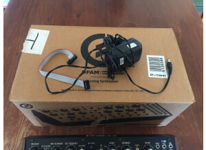 Moog Music DFAM (Drummer From Another Mother) (71091)