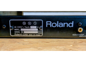 Roland S-330 (59681)