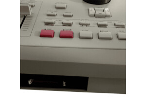 Akai Professional MPC2000XL (17725)