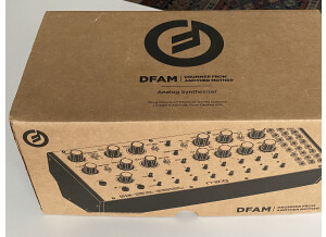 Moog Music DFAM (Drummer From Another Mother) (13016)