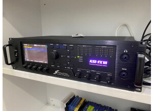 Fractal Audio Systems Axe-Fx III