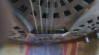 Hofner Guitars Resonator