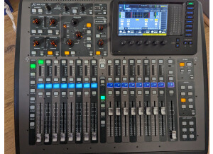 Behringer X32 Compact (96722)