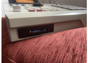 Akai Professional MPC2000XL (14154)