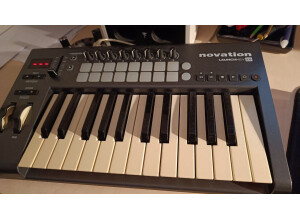 Novation Launchkey 25 (74123)