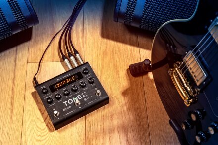 ToneX Pedal MG 0930 r2 ToneX Pedal MG 0930 r2