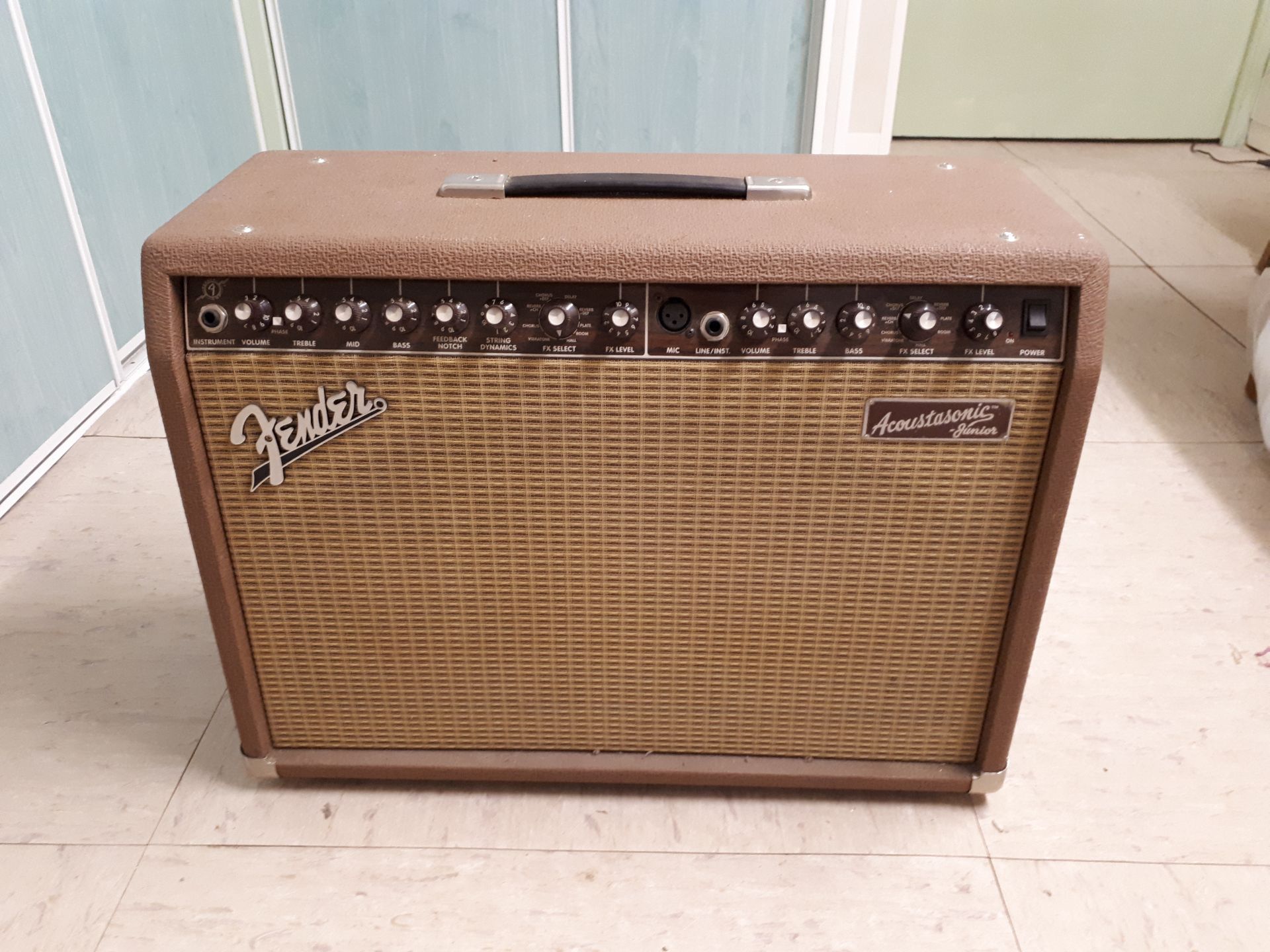 Vend Ampli Fender Acoustasonic Junior 
