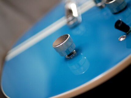 focus switch focus switch