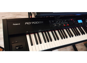 Roland RD-700GX (76570)