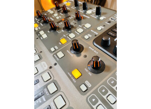 A84F7E2A-D718-401F-8338-F40057E63907