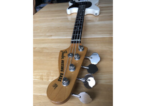 Fender Classic Mustang Bass (8108)