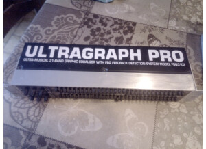 Behringer Ultragraph FBQ-Pro FBQ3102HD (54807)