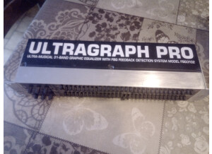 Behringer Ultragraph FBQ-Pro FBQ3102HD (81668)