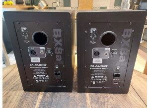 M-Audio BX8a Deluxe (42110)
