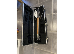 7AB4D48B-E6D9-4534-9FC3-D8A0AE1F6E99