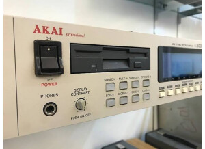 Akai Professional S3000XL (58205)