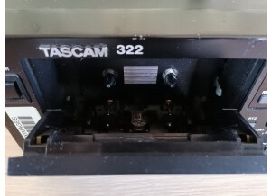 Tascam 322