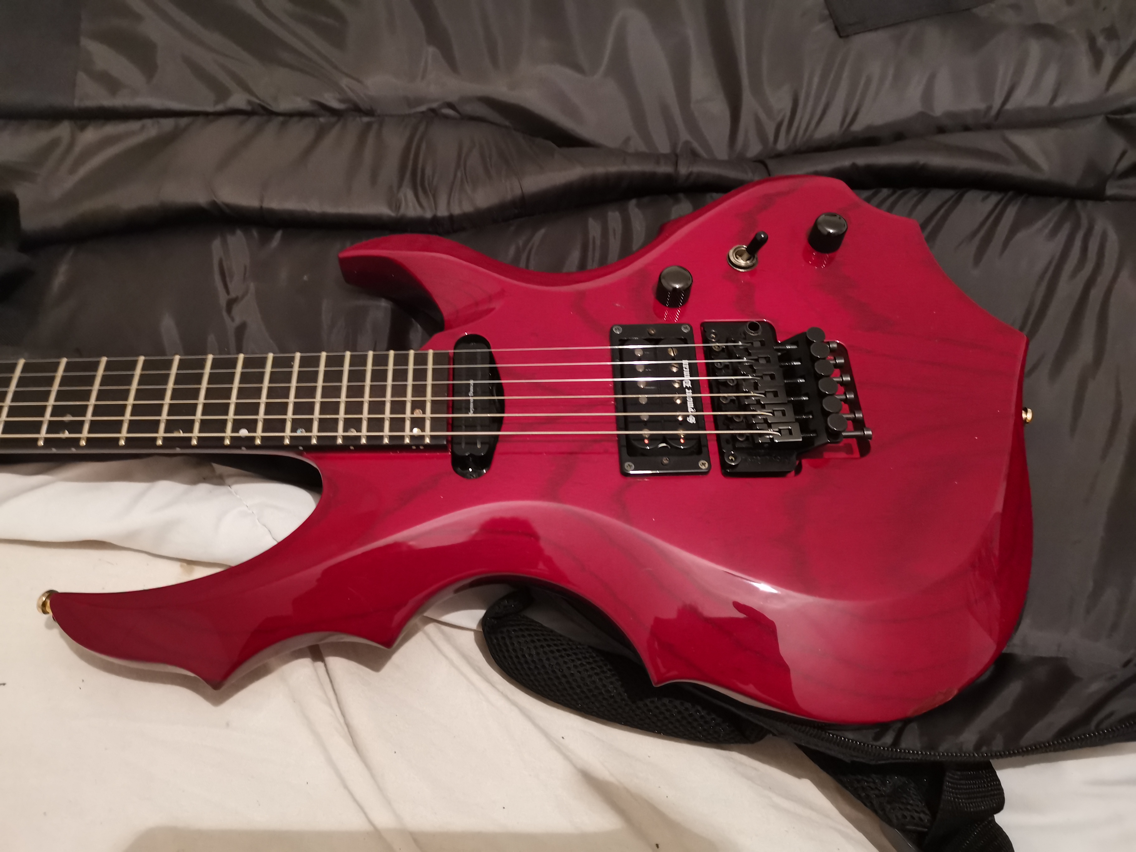 【高品質特価】★ESP/イーエスピー Forest GT #STW/フォレスト ダンカンPU・コイルタップ搭載 スルーネック 2007年製 ギグケース付 同梱×/160 ESP