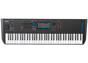 Yamaha MODX7 (1326)