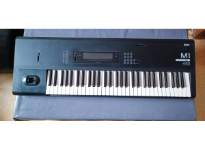 Korg M1 (37817)