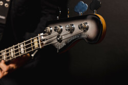 Troy Sanders Precision Bass3