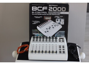 Behringer B-Control Fader BCF2000 (1540)