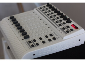 Behringer B-Control Fader BCF2000 (42637)