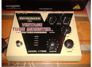 Behringer Vintage Tube Monster VT999 (24402)