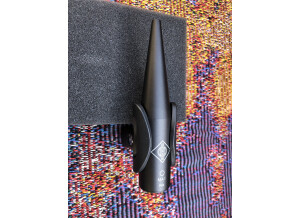 Micro et pince Neumann KH 150