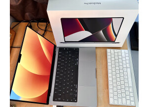 6C0D37EE-B5D6-4B3E-9C15-9812C2610856