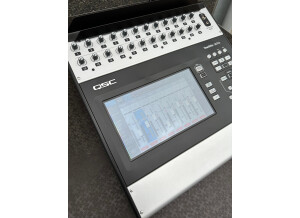 QSC TouchMix-30 Pro (42956)