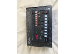 Roland J-6 Chord Synthesizer (41534)