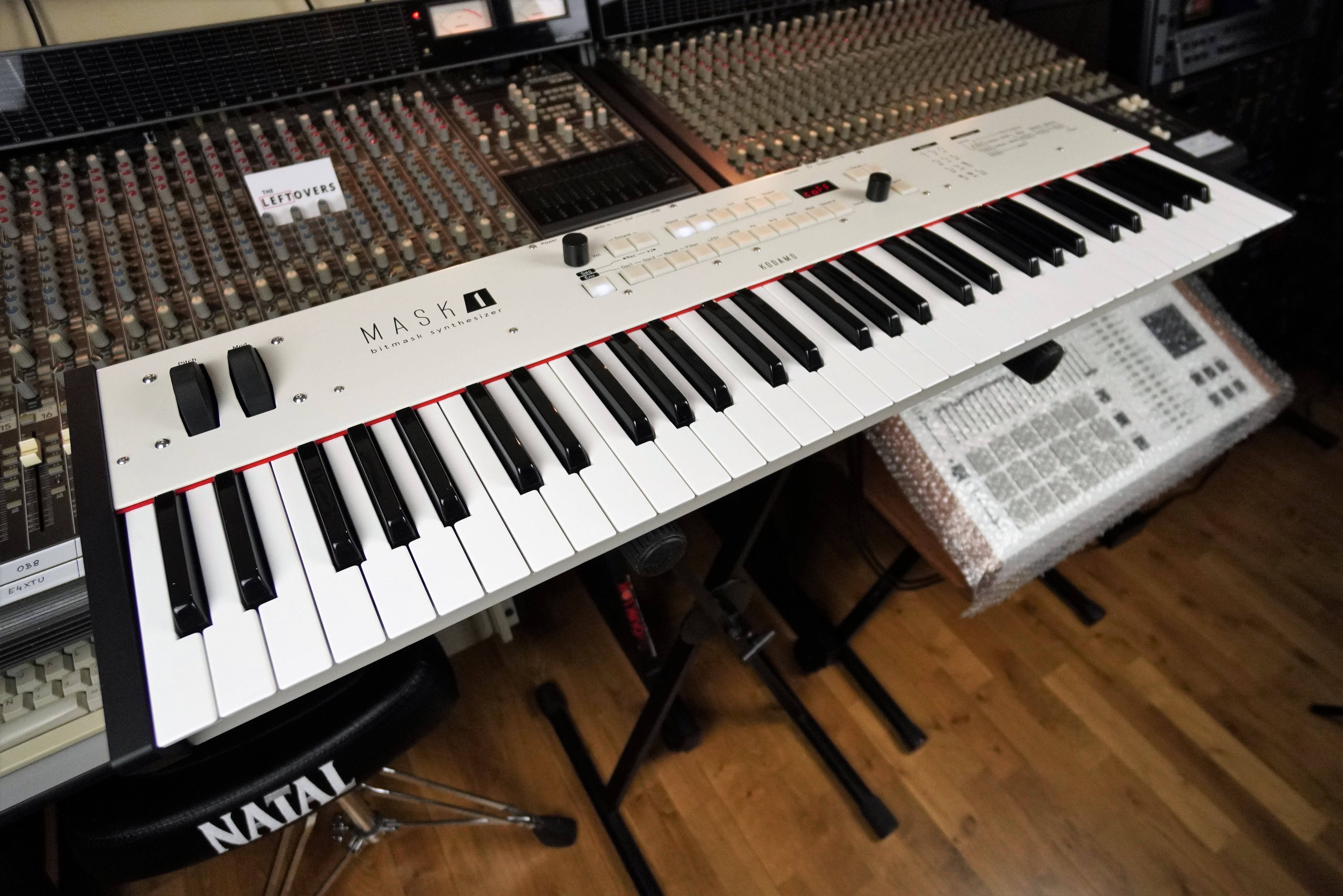 Mask1 2tof 03 trois quart gauche