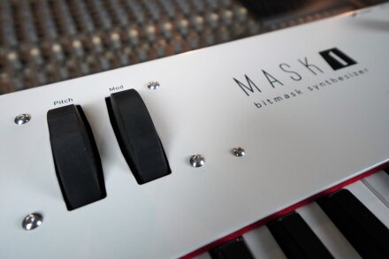 Mask1 2tof 14 face oblique Mask1 2tof 14 face oblique