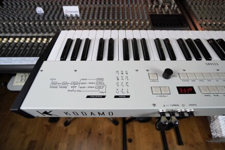 Mask1 2tof 20 arrière zoom Mask1 2tof 20 arrière zoom