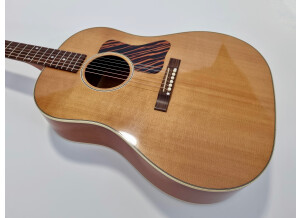 Gibson J-35 (75079)
