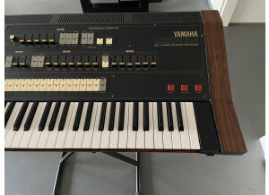 Yamaha CS 4