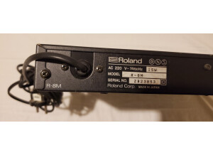 Roland R-8M (98070)