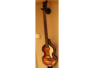 Hofner Guitars 500 Basse Violon _ Beatles