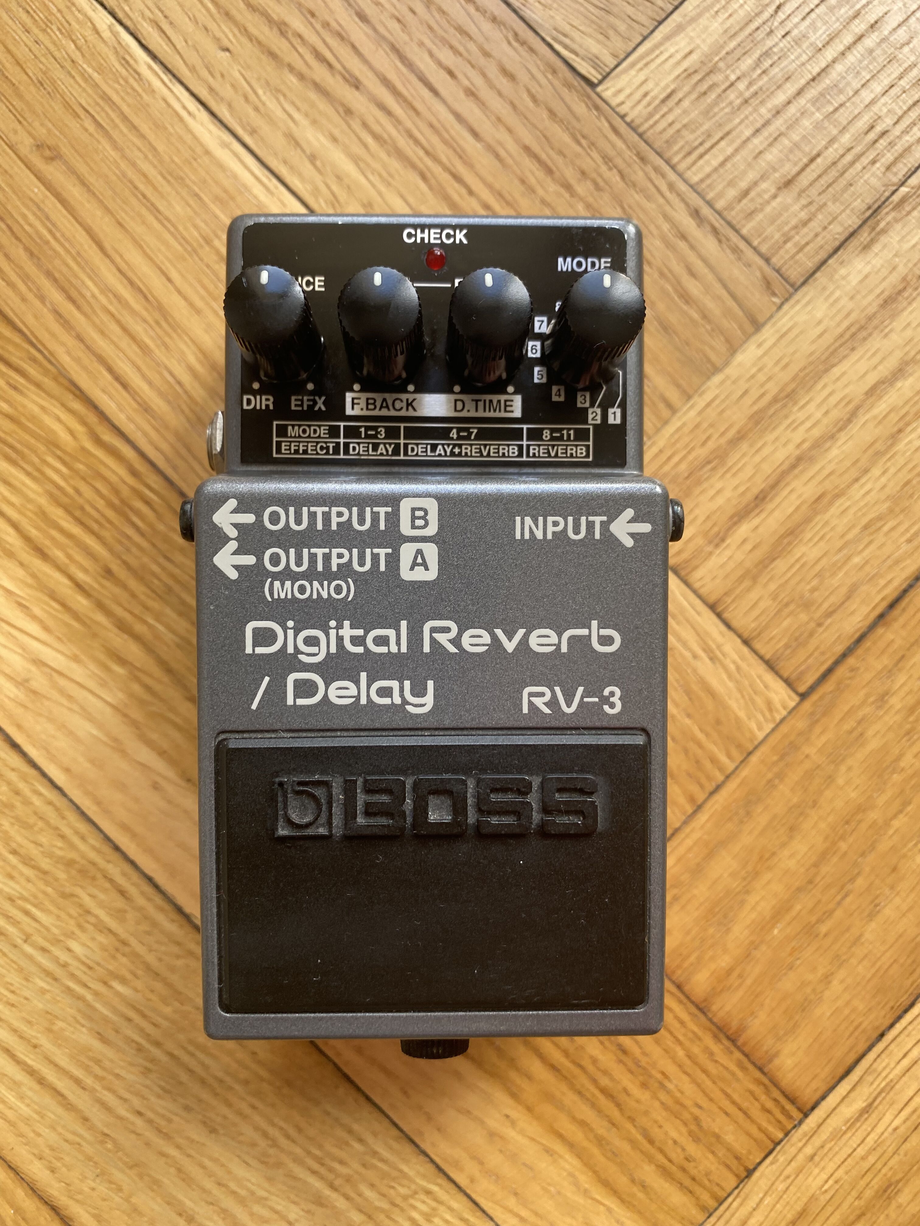 Pictures and images Boss RV-3 Digital Reverb/Delay - Audiofanzine