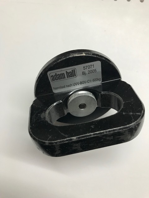 Vends pion d'accroche flying stud pour enceinte