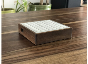 Monome Hardware 64