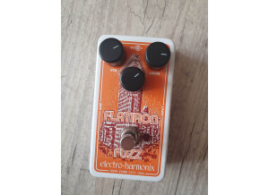 Electro-Harmonix Flatiron Fuzz