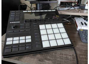 Native Instruments Maschine mk3 (72355)