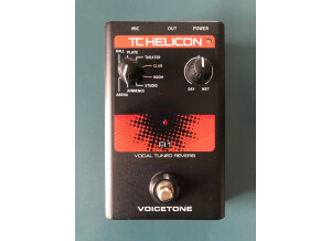 TC-Helicon VoiceTone R1 (32039)