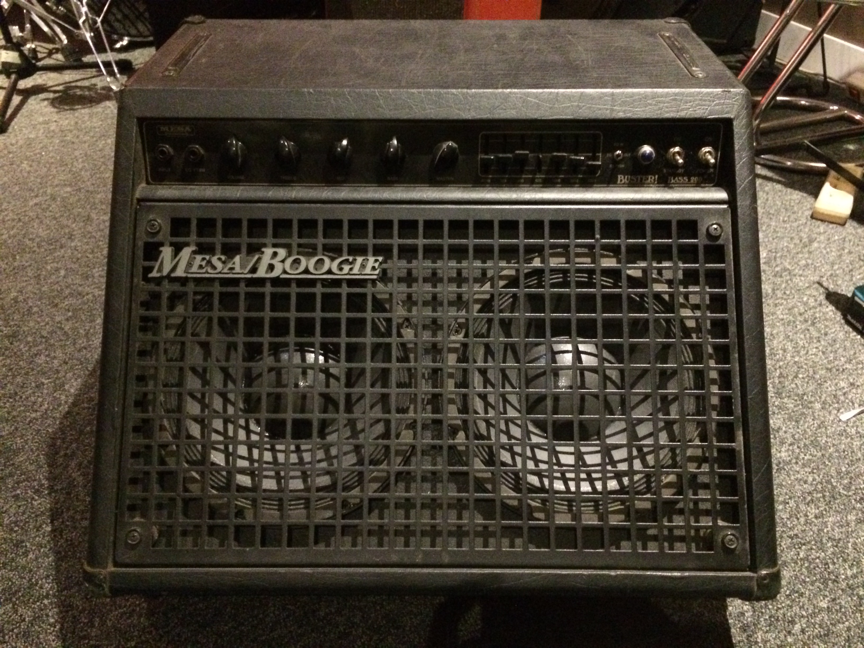 Vd combo Mesa Boogie Buster Bass 200 à lampes 