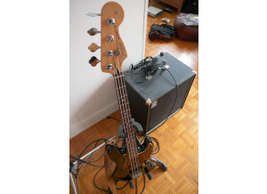 Fender Deluxe Active Jazz Bass - Black Rosewood